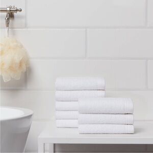 🆕 8-Pack Room Essentials Antimicrobial Washcloth Set Midweight Cotton Terry Whit